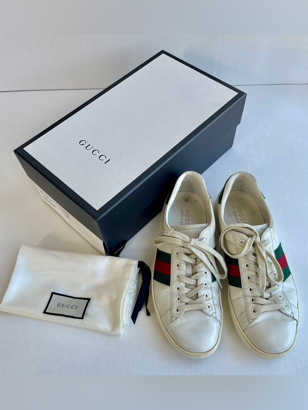 Gucci Ace Sneaker — White Leather / Green Croc-Embossed  size 12